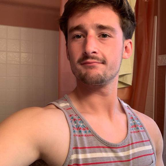 Meet your Posher, Chad - Picture 1 of 1